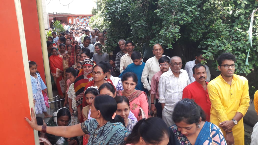 अन्नकूट पर भगवान जगन्नाथ का प्रसाद पाने लगी रही श्रध्दालुओं की भीड़। अन्नकूट पर भगवान जगन्नाथ का प्रसाद पाने लगी रही श्रध्दालुओं की भीड़।