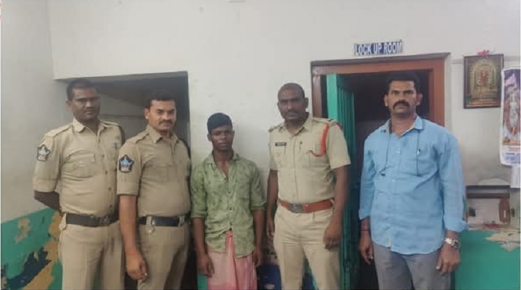 मोरीगांव जेल से फरार कैदी आंध्रप्रदेश में गिरफ्तार मोरीगांव जेल से फरार कैदी आंध्रप्रदेश में गिरफ्तार