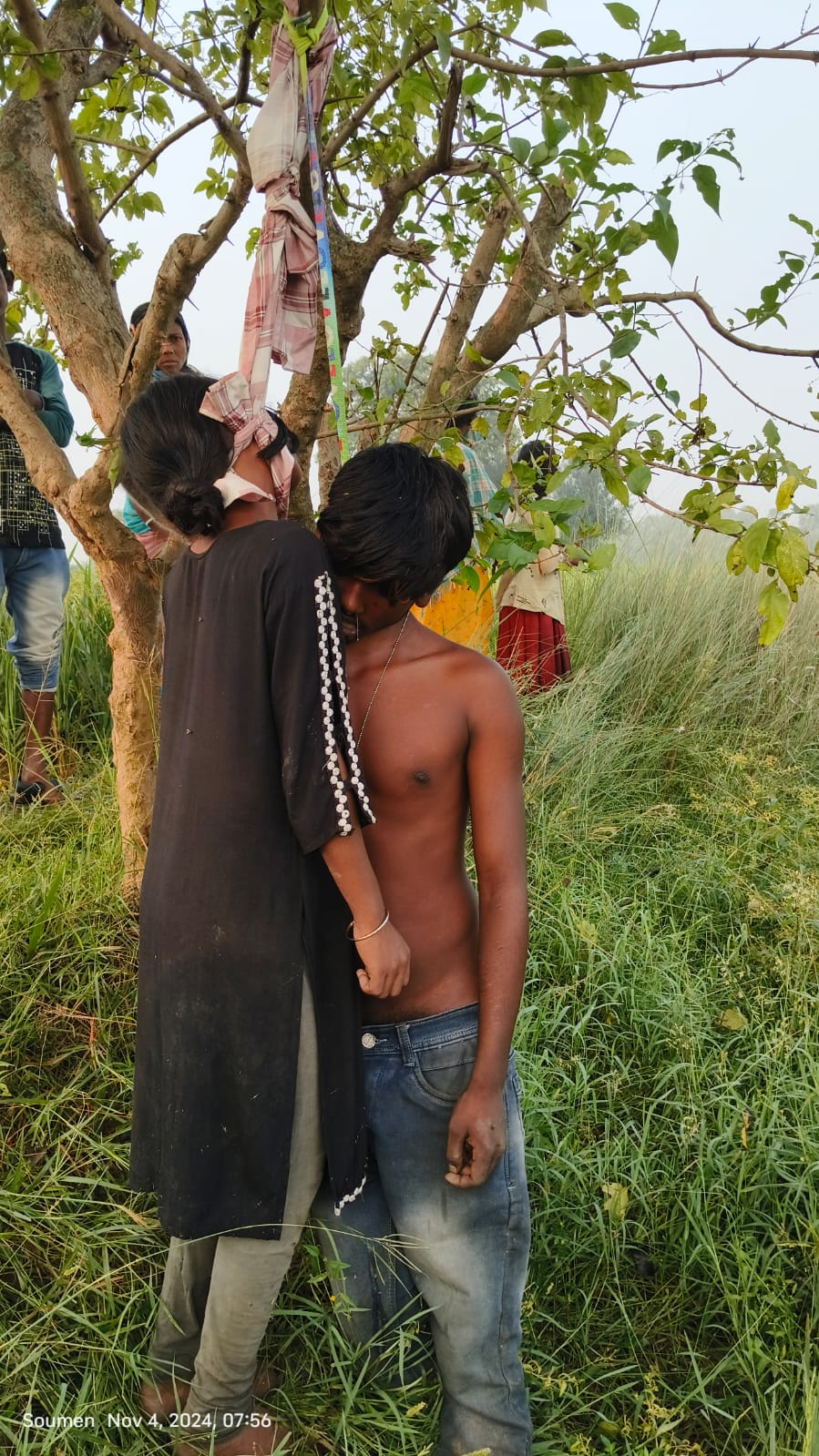 प्रेमी युगल का शव प्रेमी युगल का शव