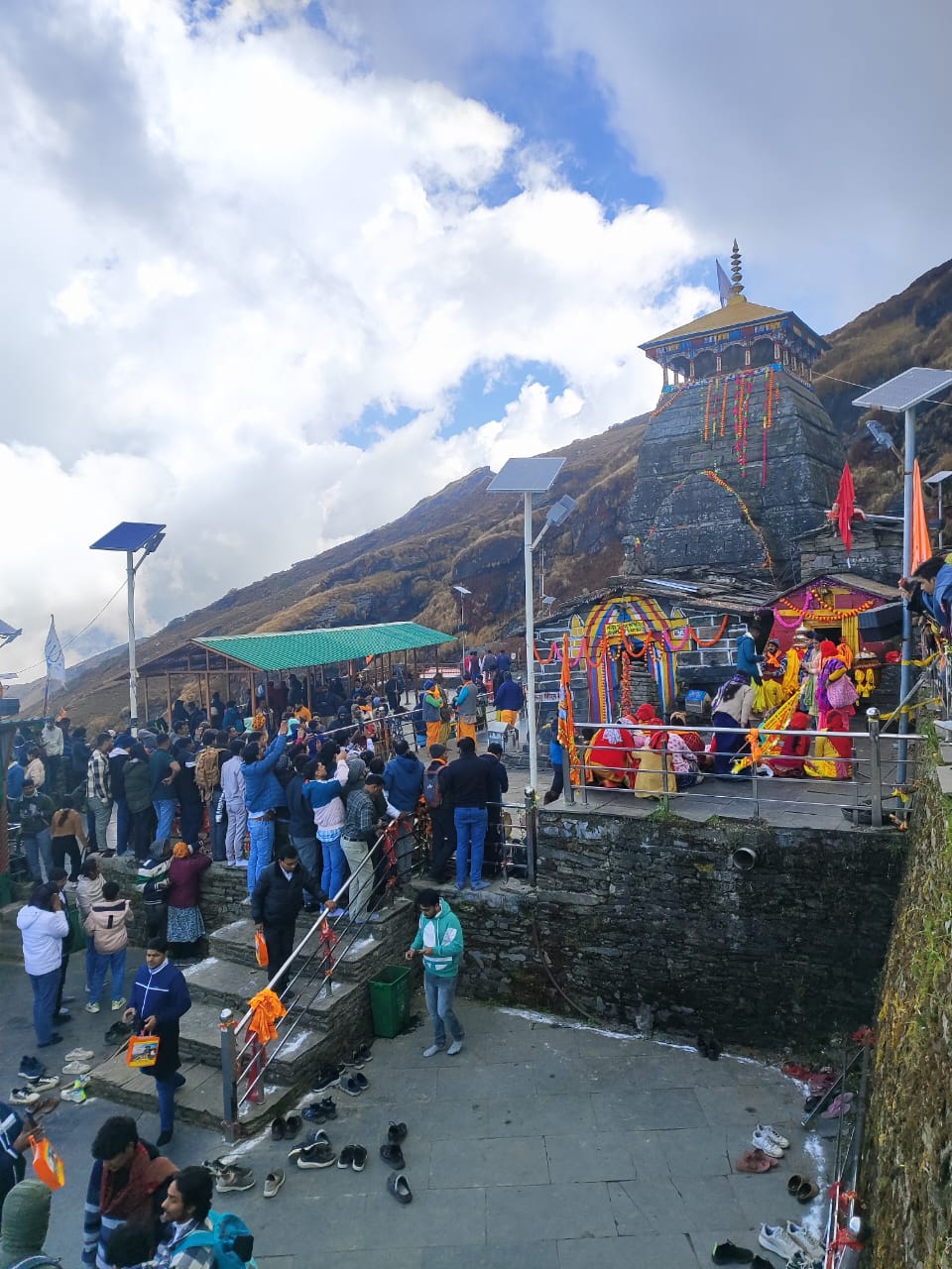 पंच केदार में प्रतिष्ठित तृतीय केदार तुंगनाथ मंदिर। पंच केदार में प्रतिष्ठित तृतीय केदार तुंगनाथ मंदिर।