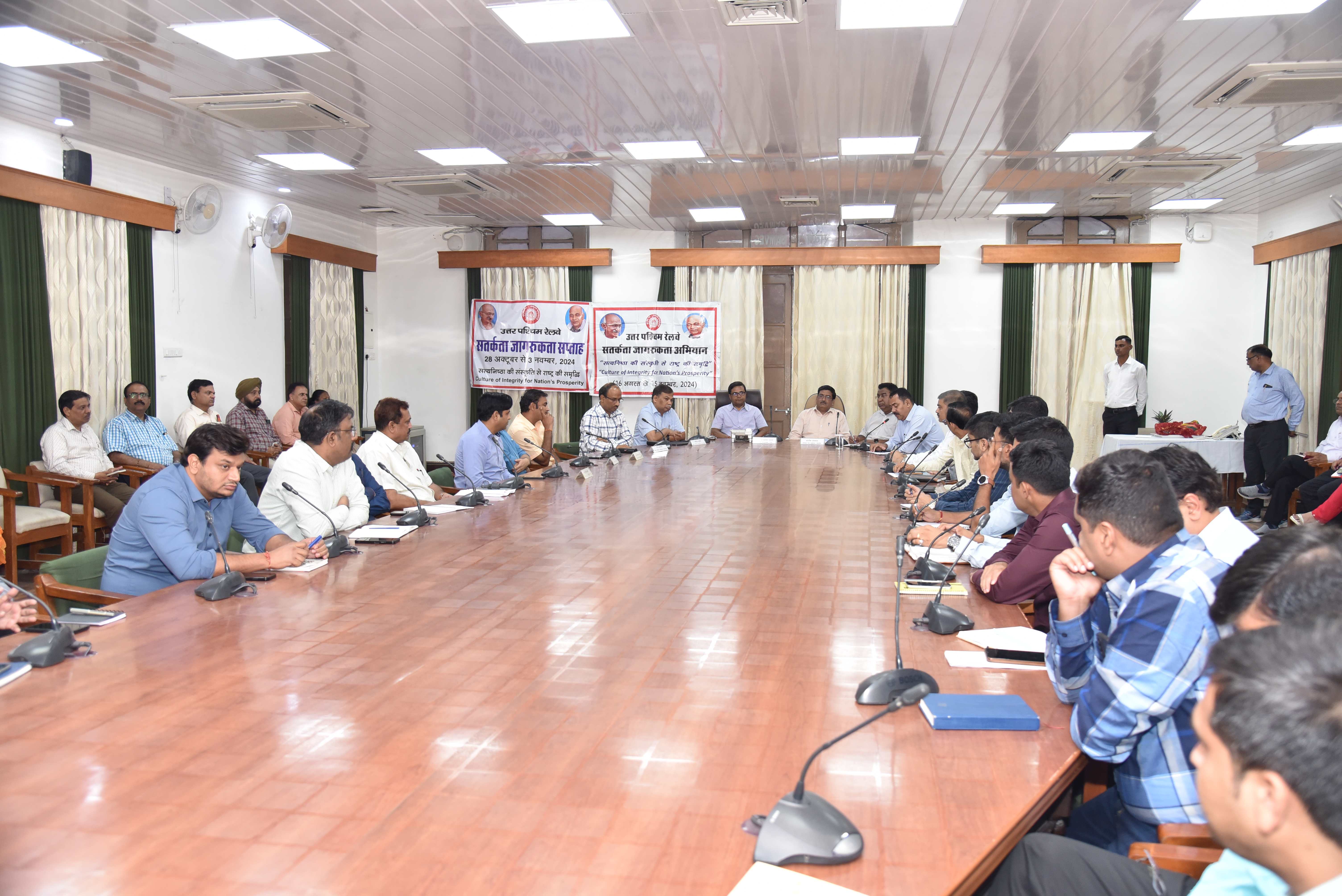 वरिष्ठ उप महाप्रबंधक व मुख्य सतर्कता अधिकारी उत्तर पश्चिम रेलवे का अजमेर दौरा वरिष्ठ उप महाप्रबंधक व मुख्य सतर्कता अधिकारी उत्तर पश्चिम रेलवे का अजमेर दौरा