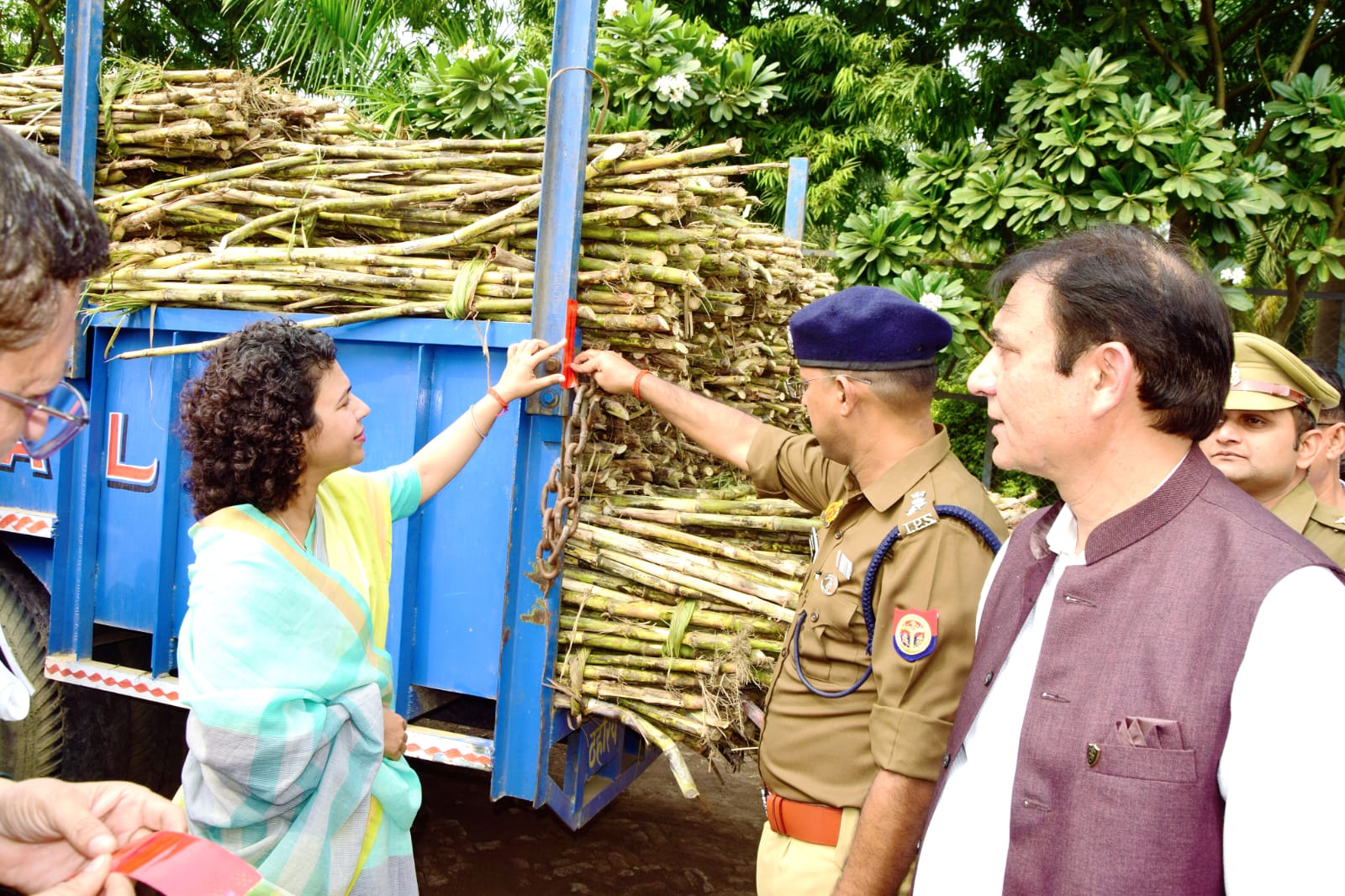 गुलरिया ने 2800, कुंभी ने 2500 किसानों को किया 50-50 लाख का गन्ना भुगतान गुलरिया ने 2800, कुंभी ने 2500 किसानों को किया 50-50 लाख का गन्ना भुगतान