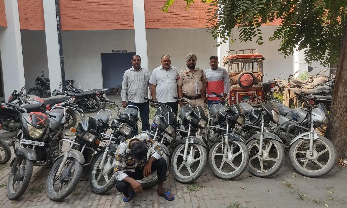 बीइक चोर आरोपी बीइक चोर आरोपी