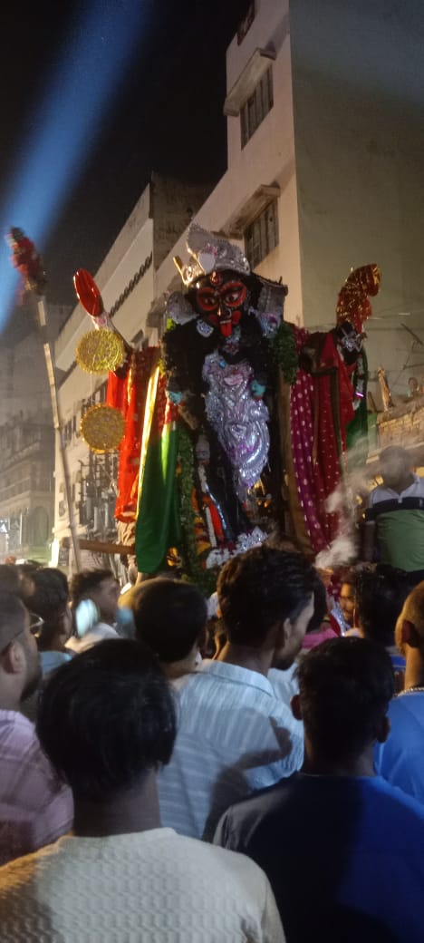 काली प्रतिमा का विसर्जन काली प्रतिमा का विसर्जन