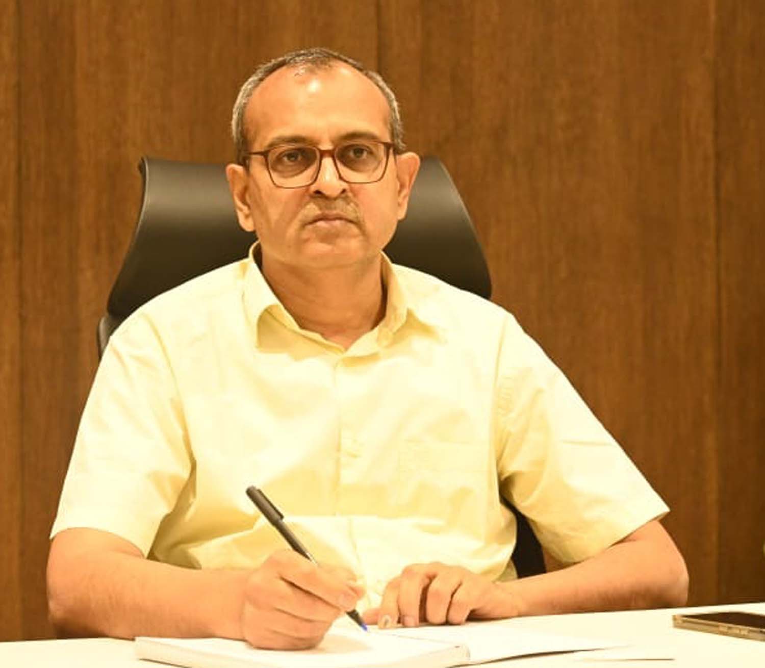 फोटो नंबर-02: गुरुग्राम के नवनियुक्त निगमायुक्त अशोक कुमार गर्ग। फोटो नंबर-02: गुरुग्राम के नवनियुक्त निगमायुक्त अशोक कुमार गर्ग।