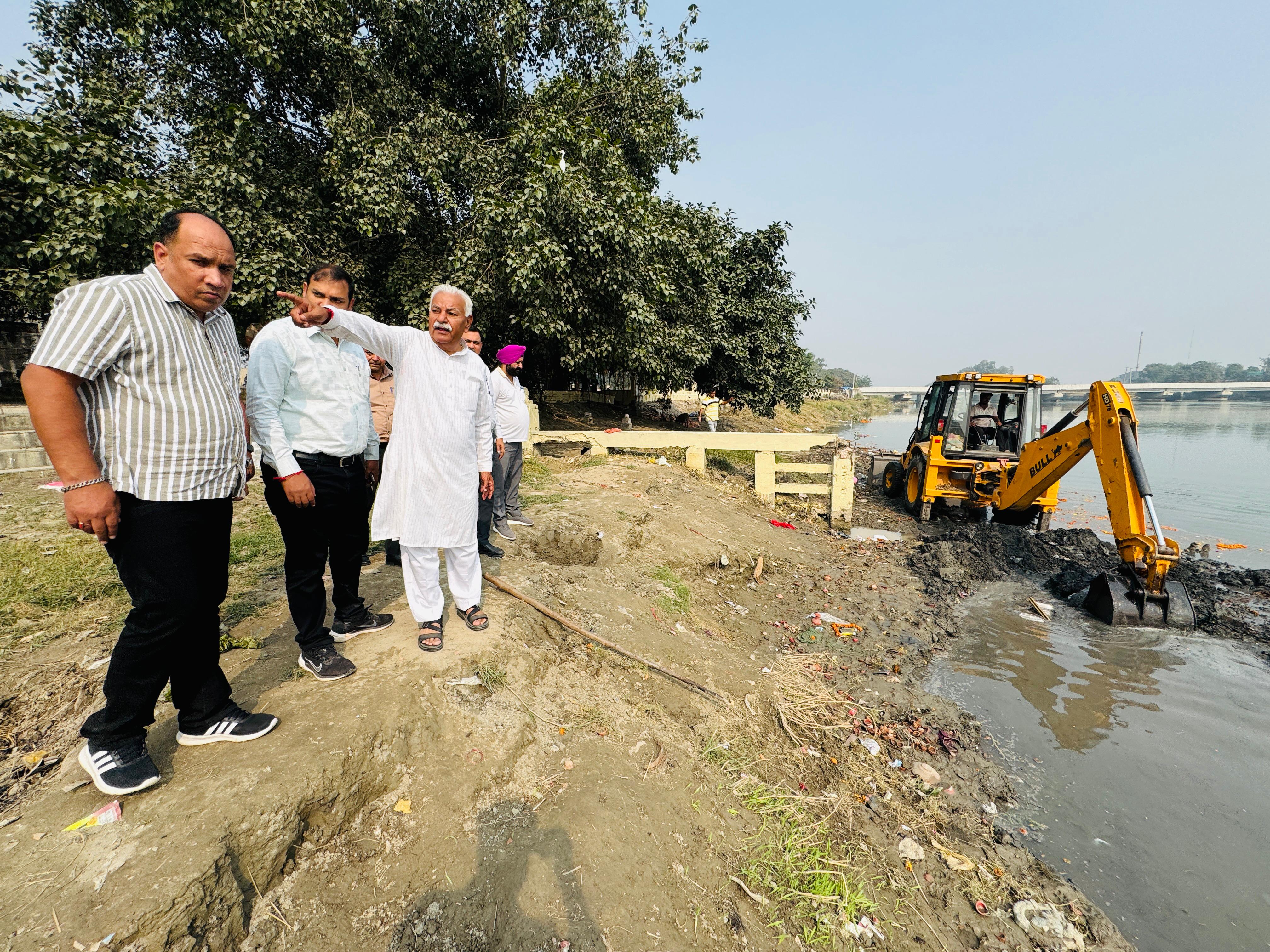 निरीक्षण करते विधायक निरीक्षण करते विधायक