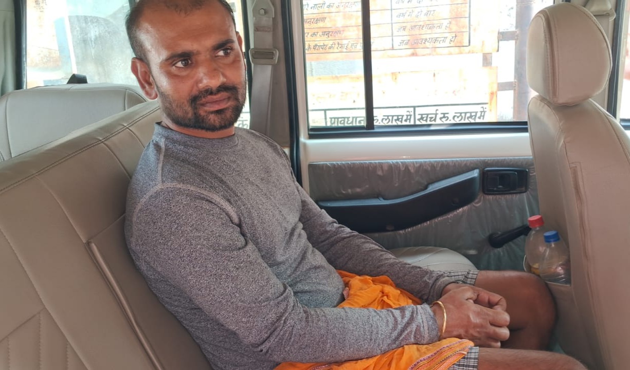अपराधी सुधीर सिंह का फाइल फोटो अपराधी सुधीर सिंह का फाइल फोटो