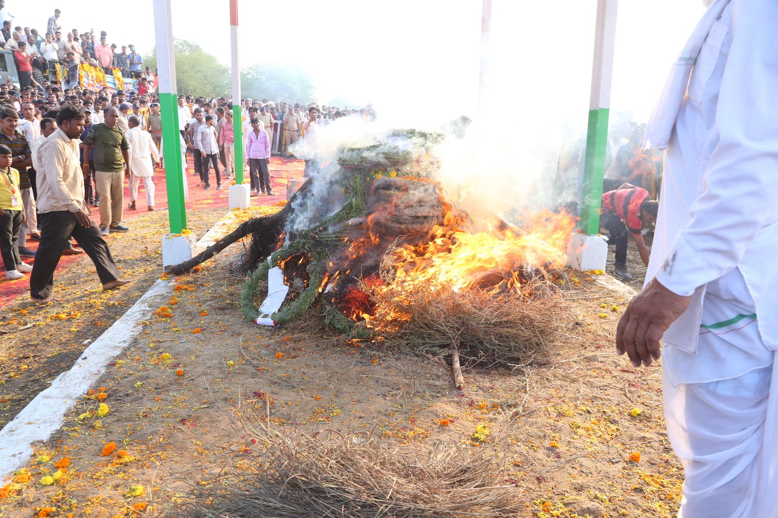 3 फोटो आगरमालवा 3 फोटो आगरमालवा