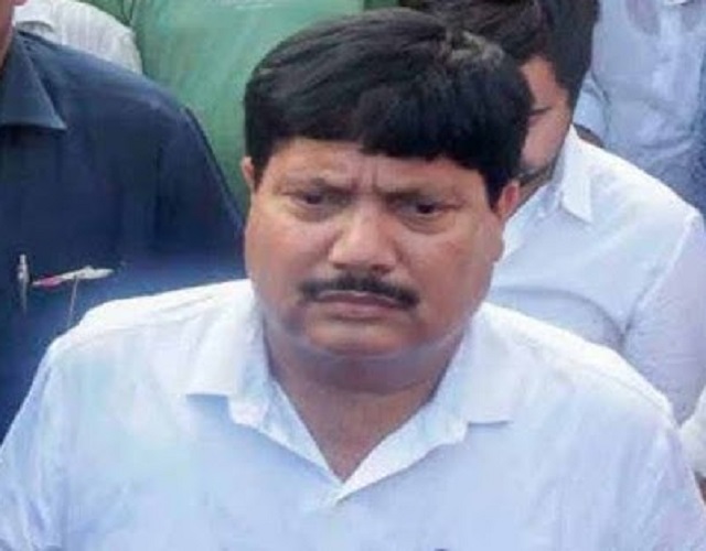 भाजपा नेता अर्जुन सिंह भाजपा नेता अर्जुन सिंह