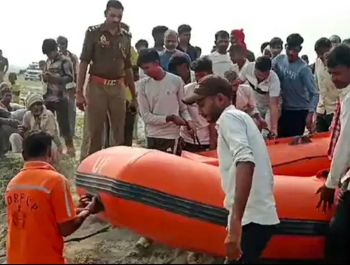 कन्नौज: एसडीआरएफ ने ढूंढ निकाला लापता बच्चे का शव कन्नौज: एसडीआरएफ ने ढूंढ निकाला लापता बच्चे का शव