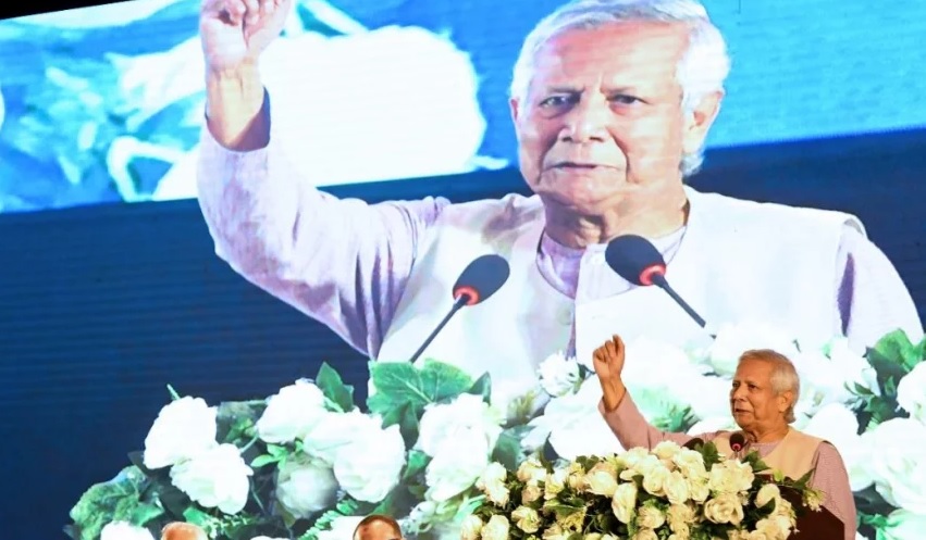 बांग्लादेश की अंतरिम सरकार के प्रमुख सलाहकार प्रो. मोहम्मद यूनुस समारोह में। बांग्लादेश की अंतरिम सरकार के प्रमुख सलाहकार प्रो. मोहम्मद यूनुस समारोह में।