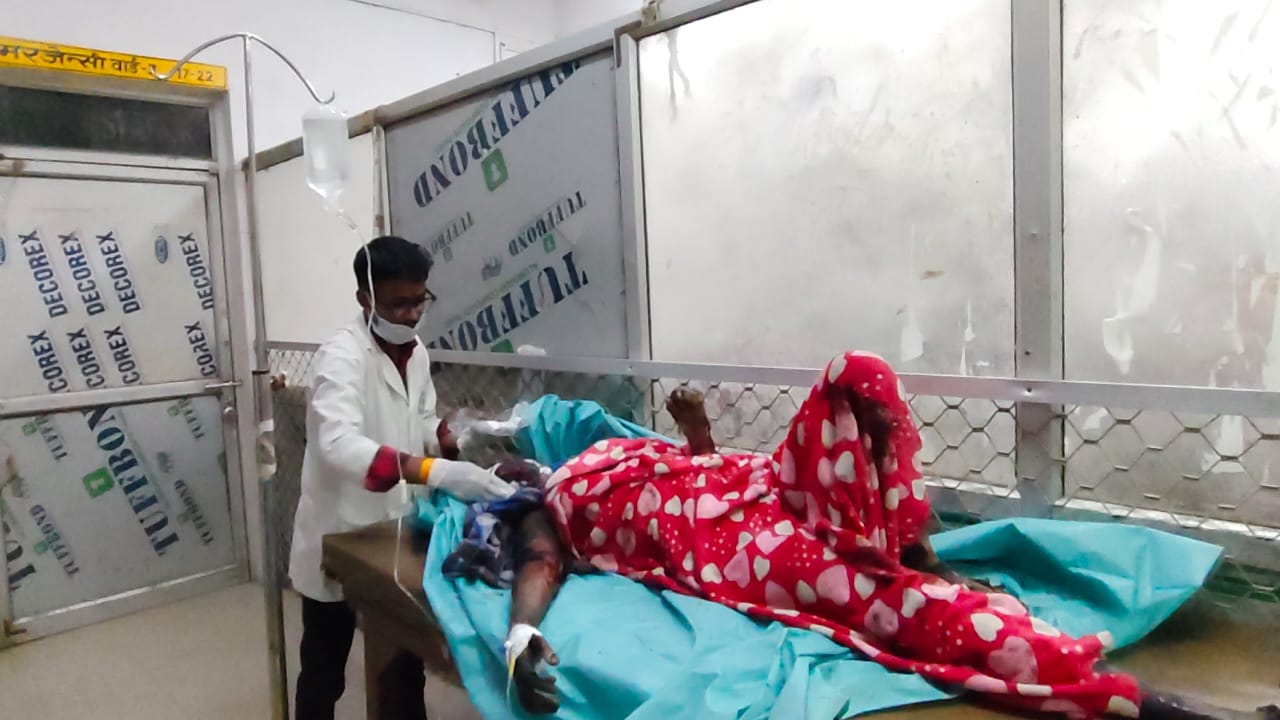 गैस सिलेंडर बिस्फोट गैस सिलेंडर बिस्फोट