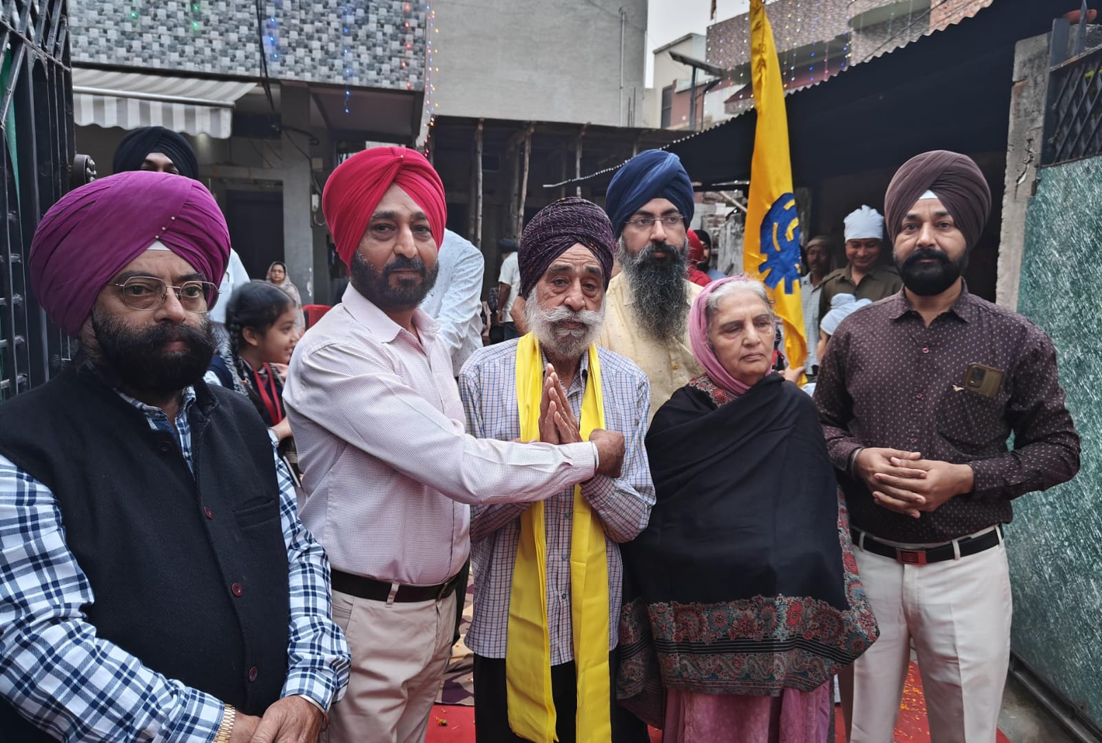 प्रभात फेरी निकाली गई प्रभात फेरी निकाली गई