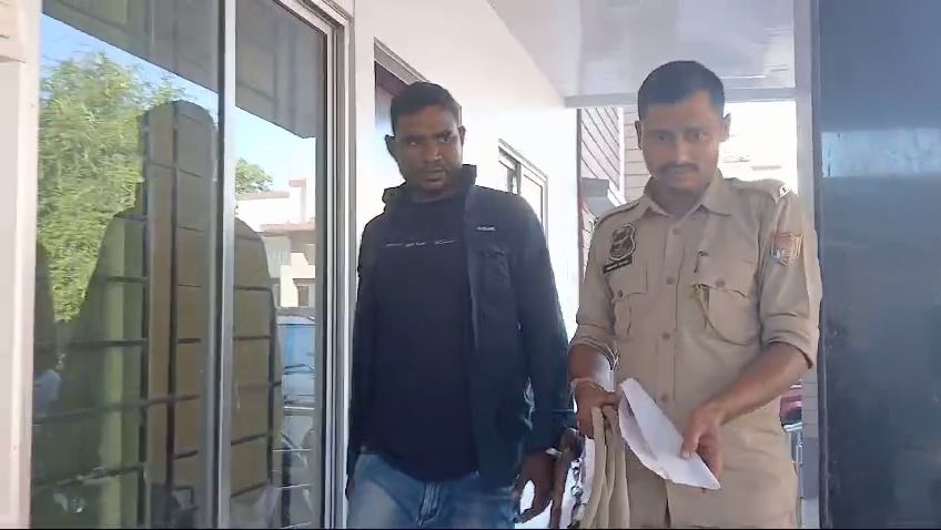 शातिर ड्रग्स तस्कर गिरफ्तार शातिर ड्रग्स तस्कर गिरफ्तार