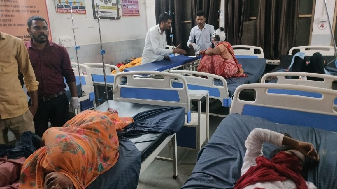 अस्पताल में भर्ती घायल अस्पताल में भर्ती घायल