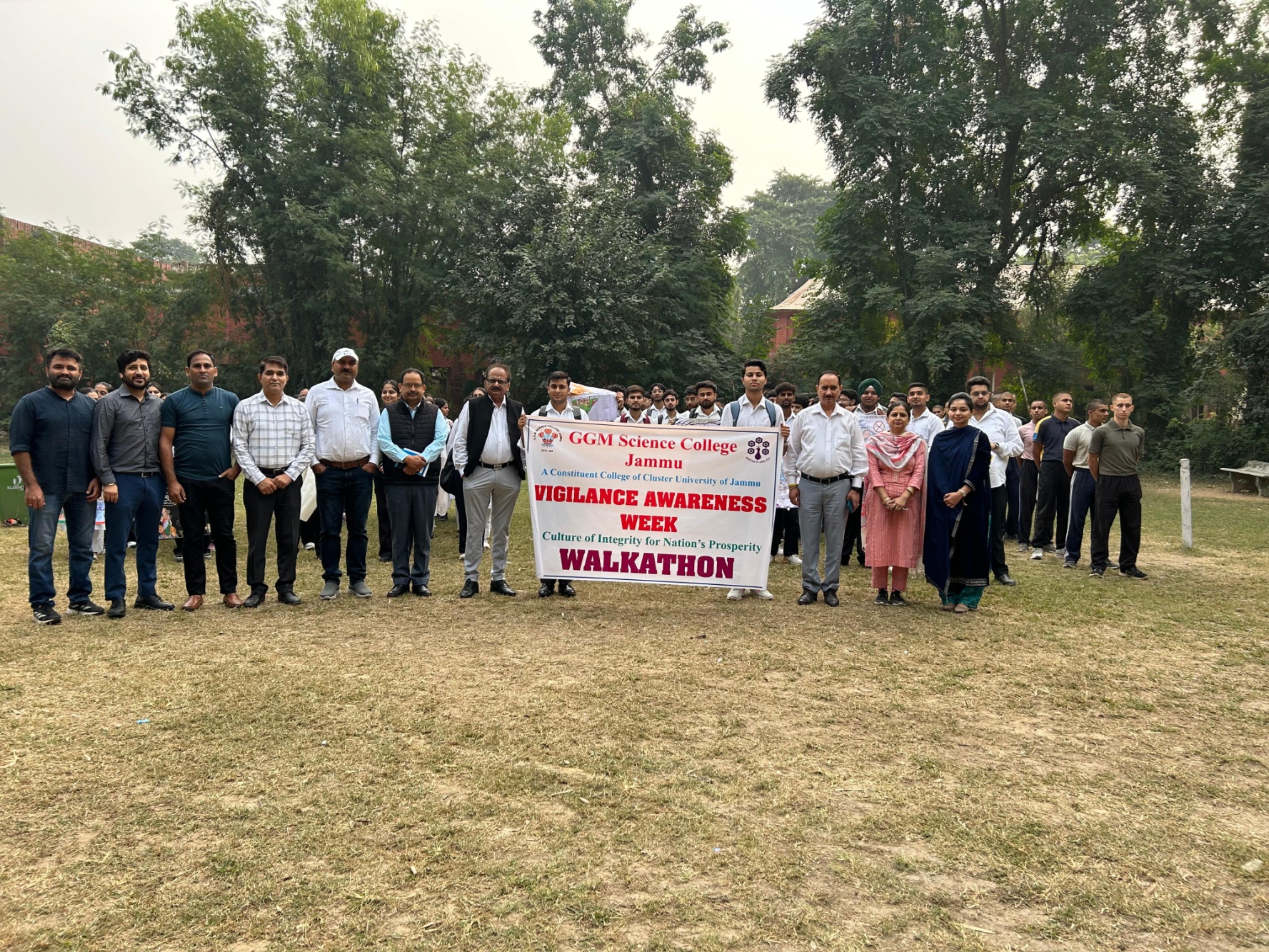 जीजीएम साइंस कॉलेज ने सतर्कता जागरूकता अभियान के तहत वॉकथॉन का आयोजन किया जीजीएम साइंस कॉलेज ने सतर्कता जागरूकता अभियान के तहत वॉकथॉन का आयोजन किया