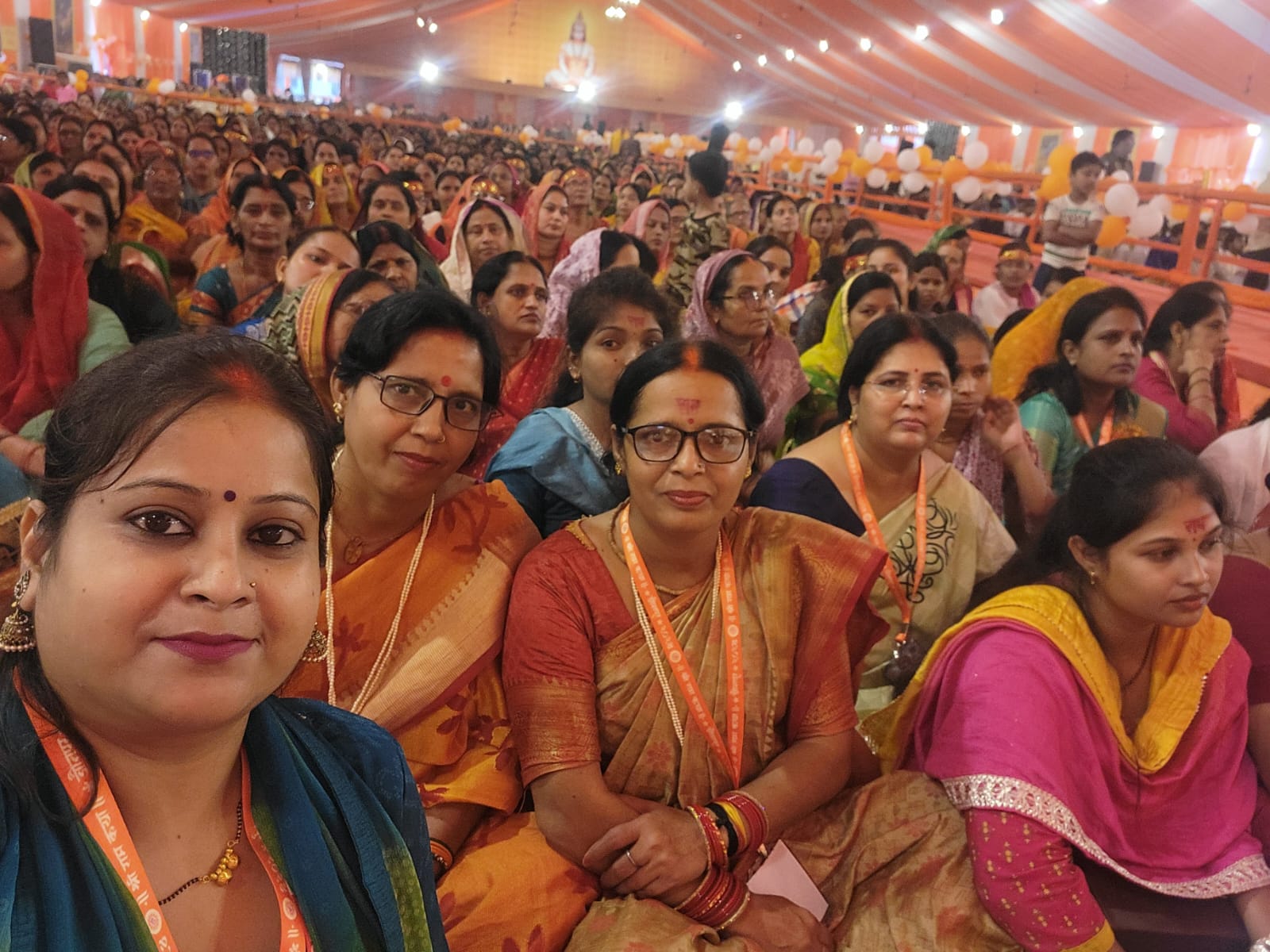 भजन केवल कान को सुख प्रदान करते हैं लेकिन कथा मनुष्य को तार देती है: प्रेमभूषण जी महाराज भजन केवल कान को सुख प्रदान करते हैं लेकिन कथा मनुष्य को तार देती है: प्रेमभूषण जी महाराज