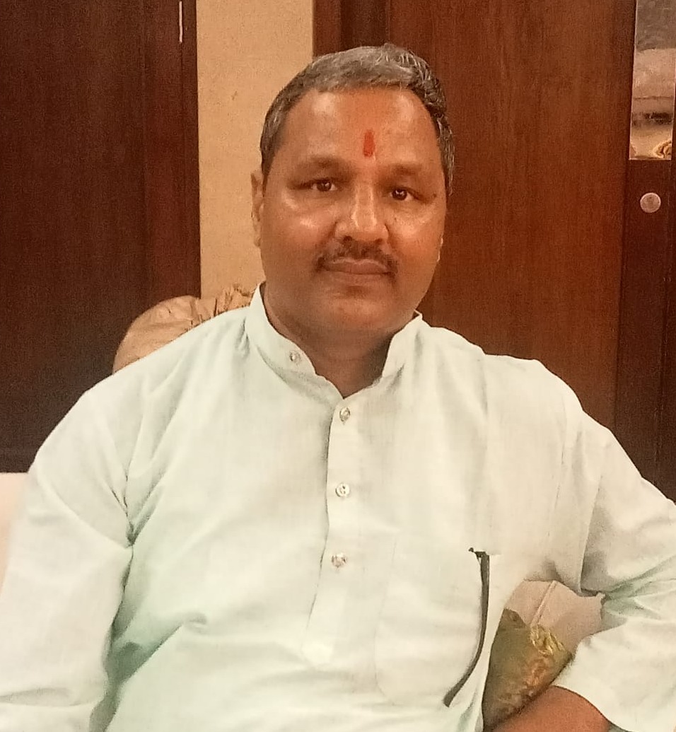 सत्य श्री शिव एवं शनि मंदिर आवास विकास के पुरोहित पंडित कैलाश मुरारी ने दी जानकारी सत्य श्री शिव एवं शनि मंदिर आवास विकास के पुरोहित पंडित कैलाश मुरारी ने दी जानकारी