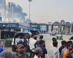 One more blast in IOCL refinery in Vadodaras Coal, one dead, two employees and fireman injured One more blast in IOCL refinery in Vadodaras Coal, one dead, two employees and fireman injured