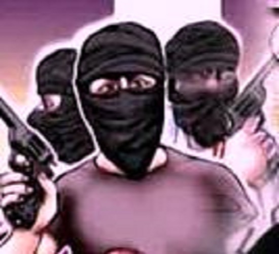 कानपुर में हुई लूट का प्रतीकात्मक छाया चित्र कानपुर में हुई लूट का प्रतीकात्मक छाया चित्र