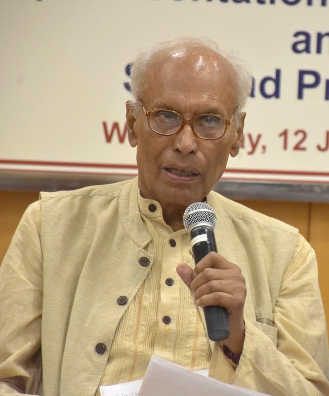 प्रो. इन्द्रनाथ चौधुरी (फाइल फोटो) प्रो. इन्द्रनाथ चौधुरी (फाइल फोटो)