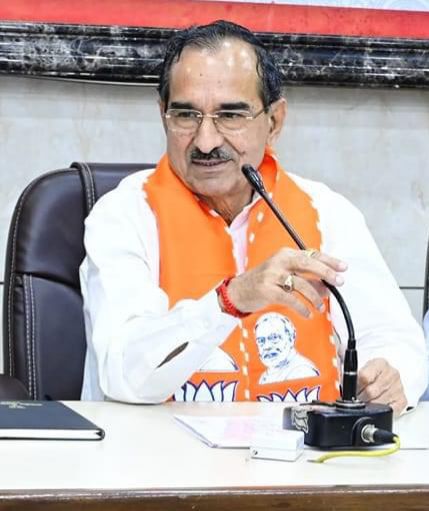 भाजपा की डबल इंजन सरकार रामगढ़ में विकास के नए आयाम करेगी स्थापितः मदन राठौड़ भाजपा की डबल इंजन सरकार रामगढ़ में विकास के नए आयाम करेगी स्थापितः मदन राठौड़
