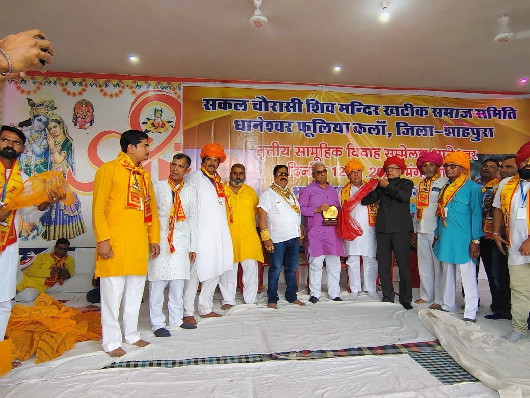 अंग्रेजी माध्यम स्कूलों में गहलोत सरकार ने शिक्षक नहीं लगाकर बड़ा पाप किया है-दिलावर 3 अंग्रेजी माध्यम स्कूलों में गहलोत सरकार ने शिक्षक नहीं लगाकर बड़ा पाप किया है-दिलावर 3