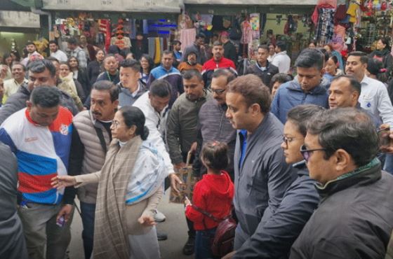 दार्जिलिंग चिड़ियाघर के दो हिम तेंदुआ और चार लाल पांडा का का मुख्यमंत्री ने किया नामकरण दार्जिलिंग चिड़ियाघर के दो हिम तेंदुआ और चार लाल पांडा का का मुख्यमंत्री ने किया नामकरण