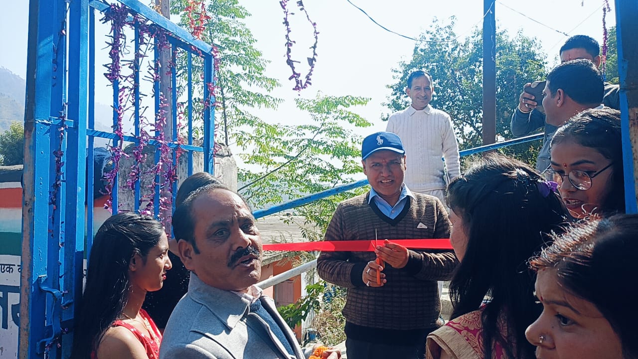 आज का बच्चा देश का भविष्य : देवानंद शर्मा ।। आज का बच्चा देश का भविष्य : देवानंद शर्मा ।।