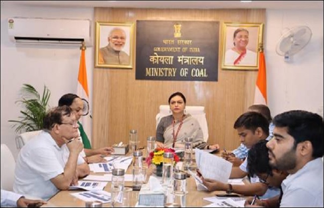 कोयला ब्लॉकों की समीक्षा करते नामित प्राधिकरण रूपिंदर बरार और अन्य कोयला ब्लॉकों की समीक्षा करते नामित प्राधिकरण रूपिंदर बरार और अन्य