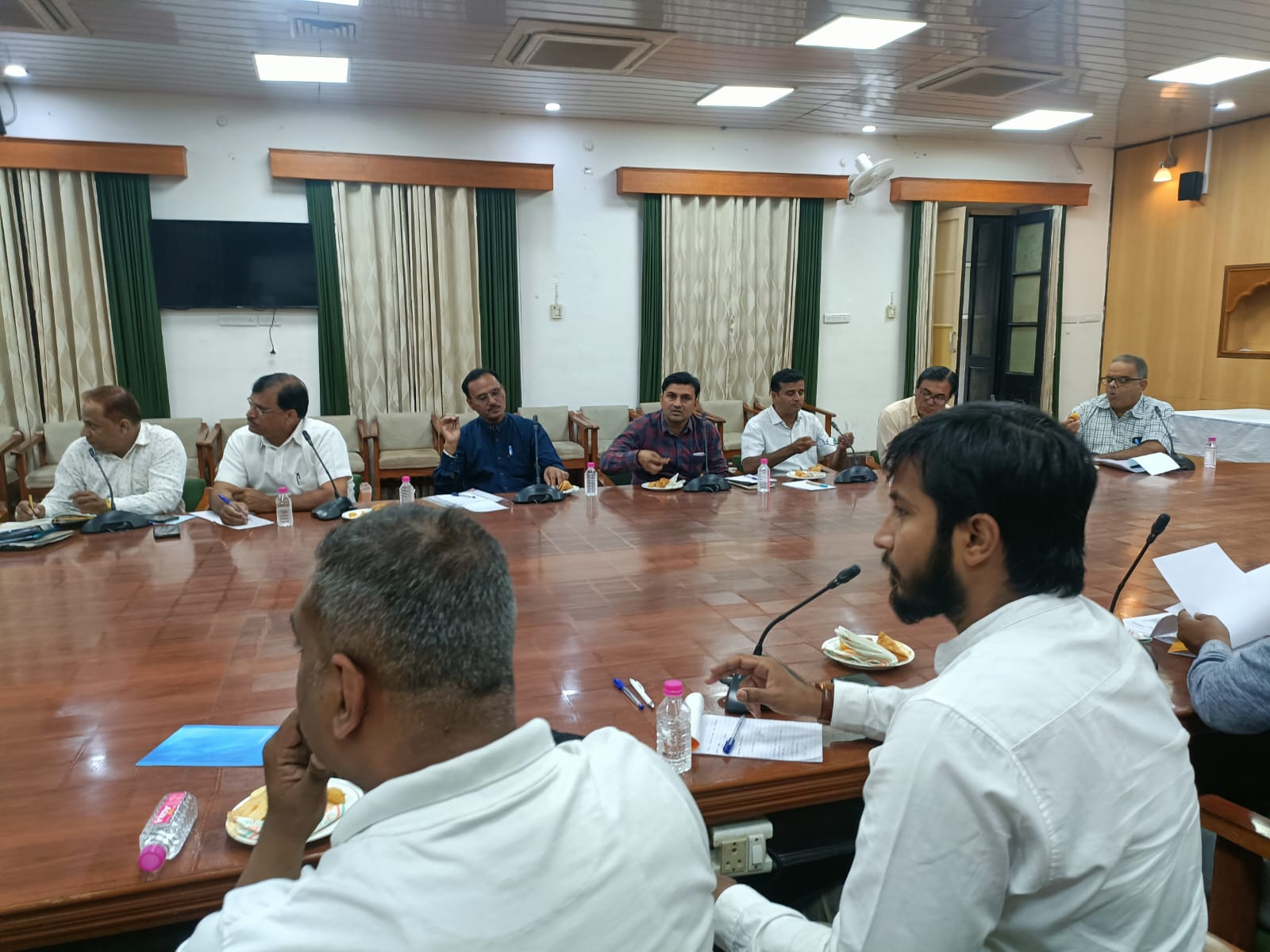 ख्वाजा का उर्स 27 या 28 दिसम्बर से, विशेष रेल गाड़ियों संचालन होगा ख्वाजा का उर्स 27 या 28 दिसम्बर से, विशेष रेल गाड़ियों संचालन होगा