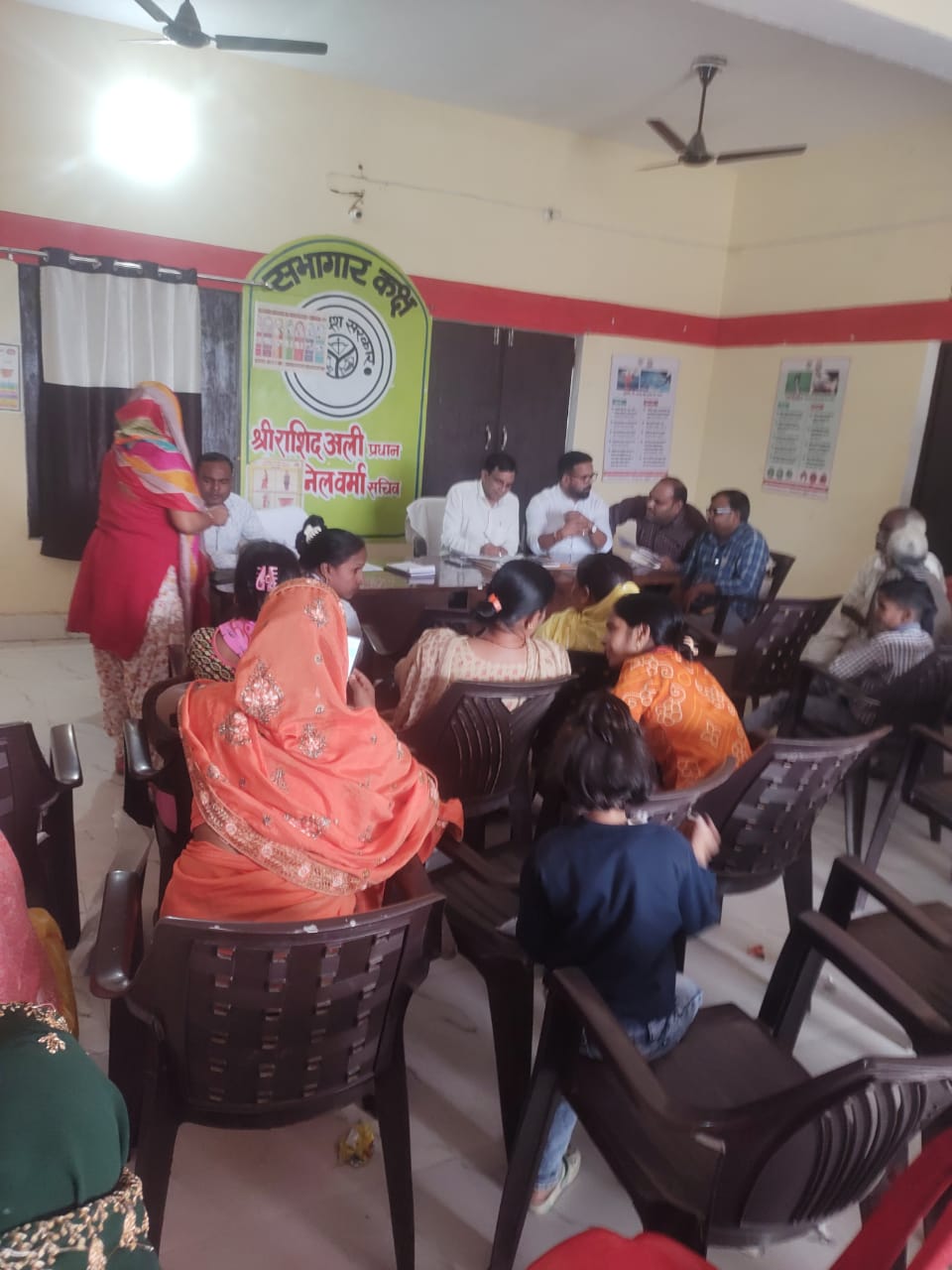 64 गांवो में लगी जन-चौपाल, विकास कार्यों का किया सत्यापन 64 गांवो में लगी जन-चौपाल, विकास कार्यों का किया सत्यापन