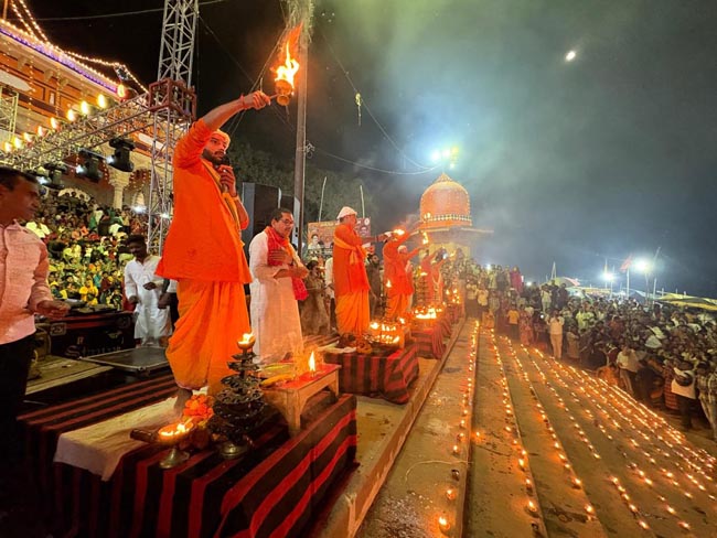 बलुआघाट बारादरी बलुआघाट बारादरी