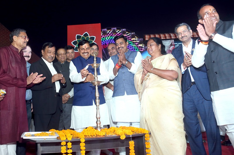 मुख्यमंत्री ने किया भोपाल मेले का शुभारंभ मुख्यमंत्री ने किया भोपाल मेले का शुभारंभ