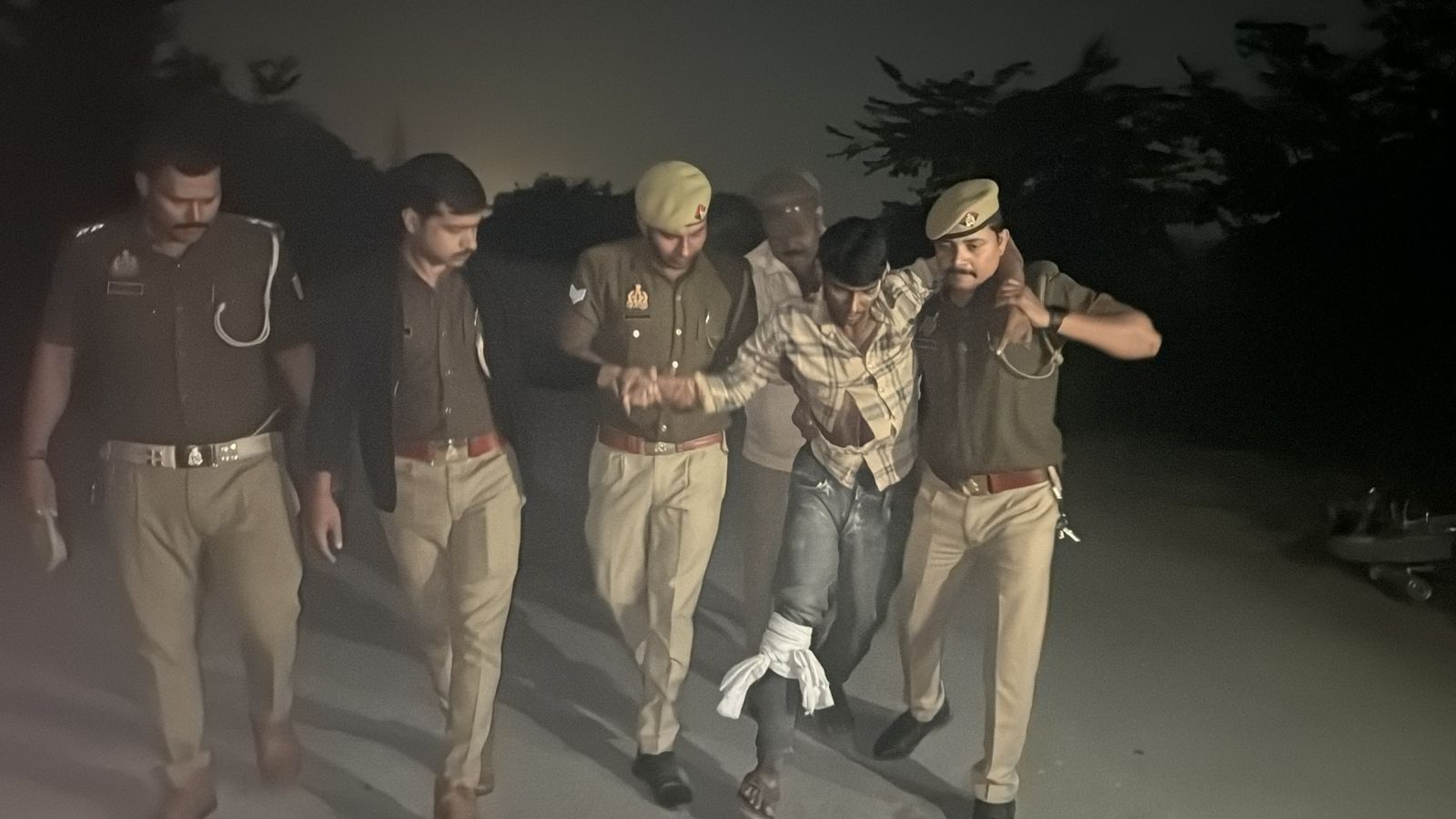 Arrested criminal: Photo Bacha Gupta Arrested criminal: Photo Bacha Gupta