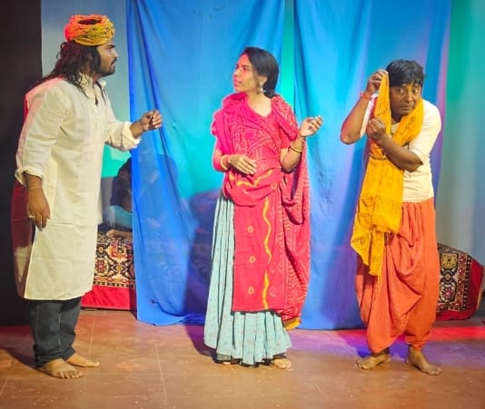 नेटथिएट पर राजस्थानी नाटक चौखा की आस नेटथिएट पर राजस्थानी नाटक चौखा की आस