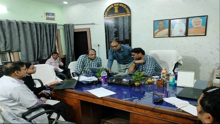 रविवार को भी खुले दफ्तर रविवार को भी खुले दफ्तर