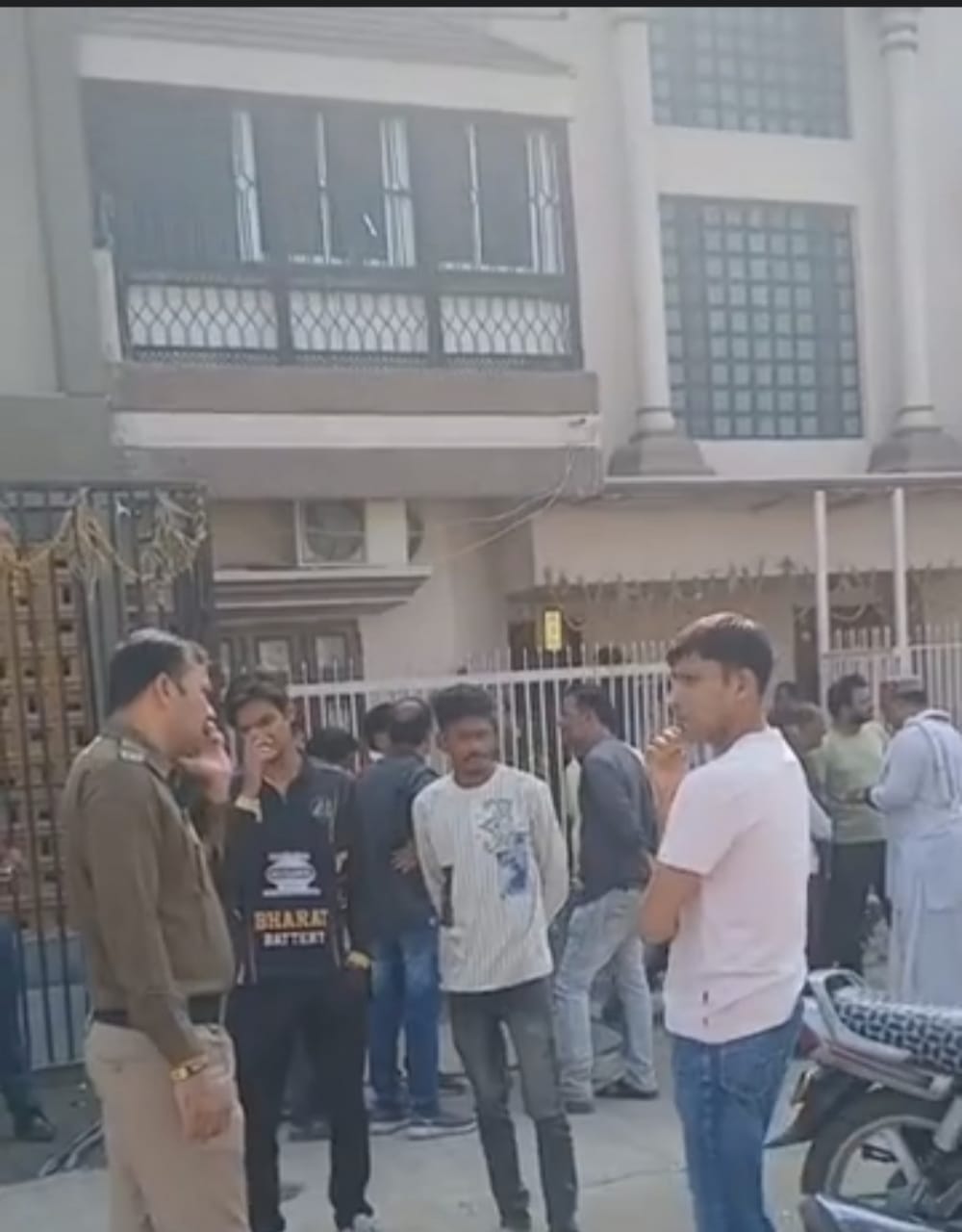सोयाबीन से भरा ट्रक चोरी,तलाश शुरु सोयाबीन से भरा ट्रक चोरी,तलाश शुरु