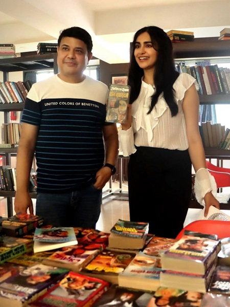 लेखक अमित खान (फ़ाइल फोटो) लेखक अमित खान (फ़ाइल फोटो)