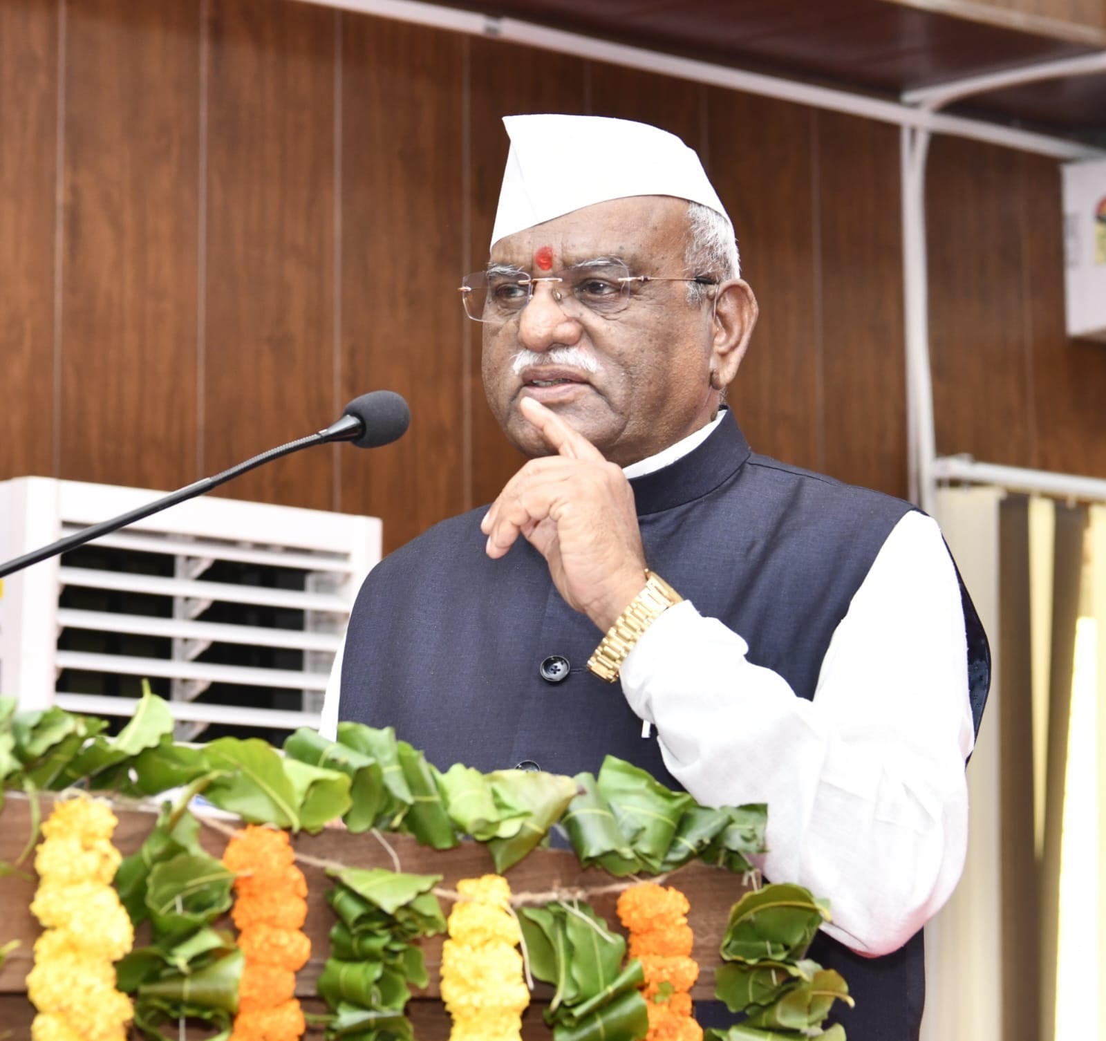 राज्यपाल हरिभाऊ बागडे राज्यपाल हरिभाऊ बागडे