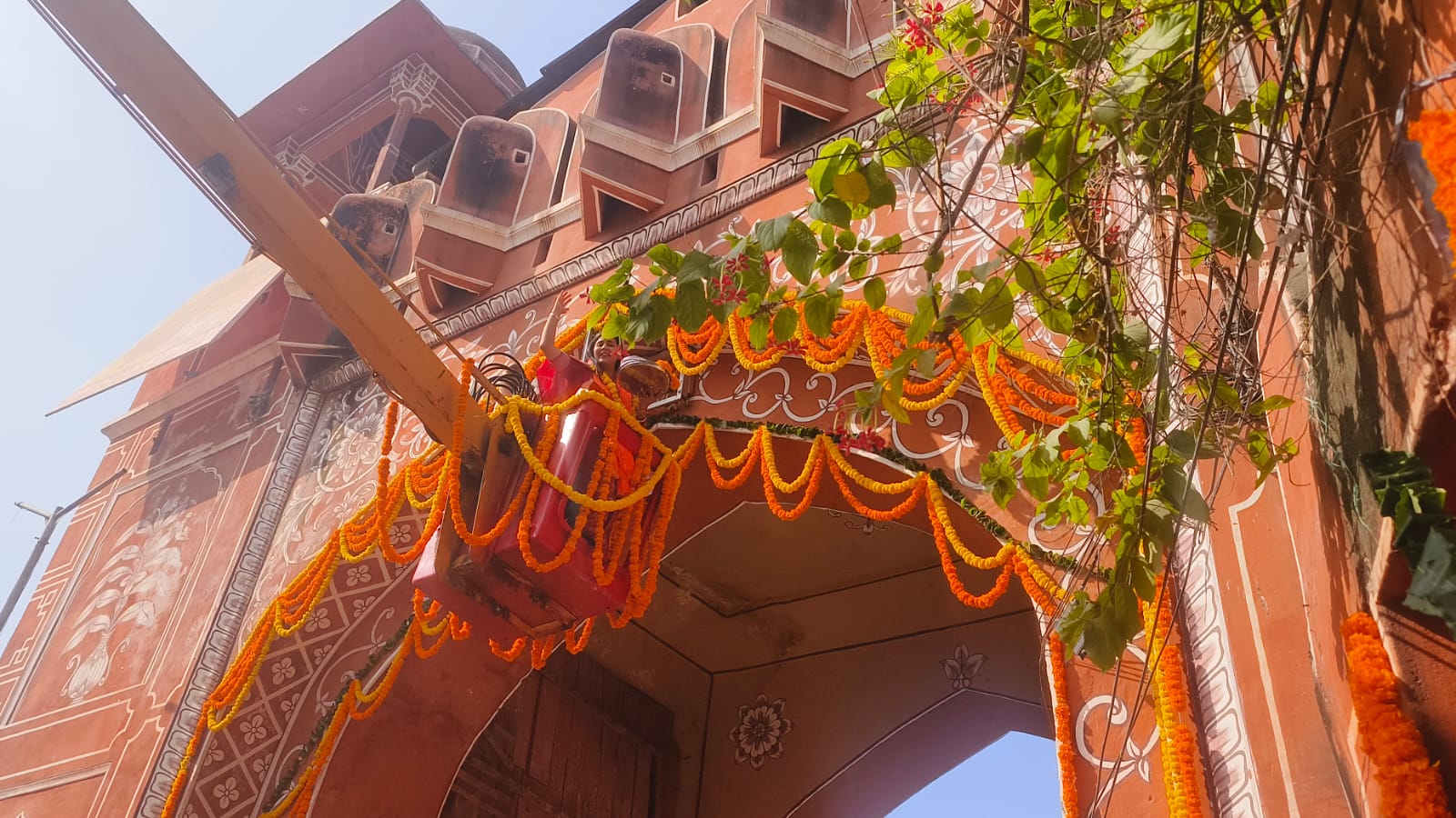 जयपुर समारोह का हुआ आगाज: 18 दिसम्बर तक होगे विभिन्न सांस्कृतिक कार्यक्रम जयपुर समारोह का हुआ आगाज: 18 दिसम्बर तक होगे विभिन्न सांस्कृतिक कार्यक्रम