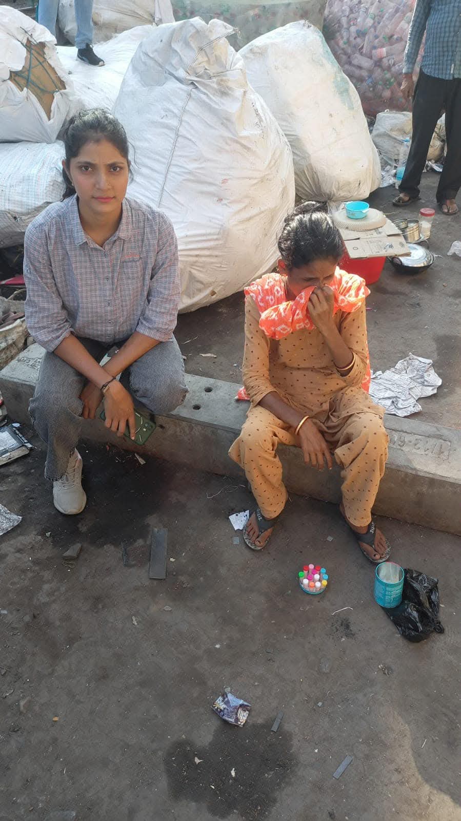 हीरोइन समेत एक महिला तस्कर गिरफ्तार
