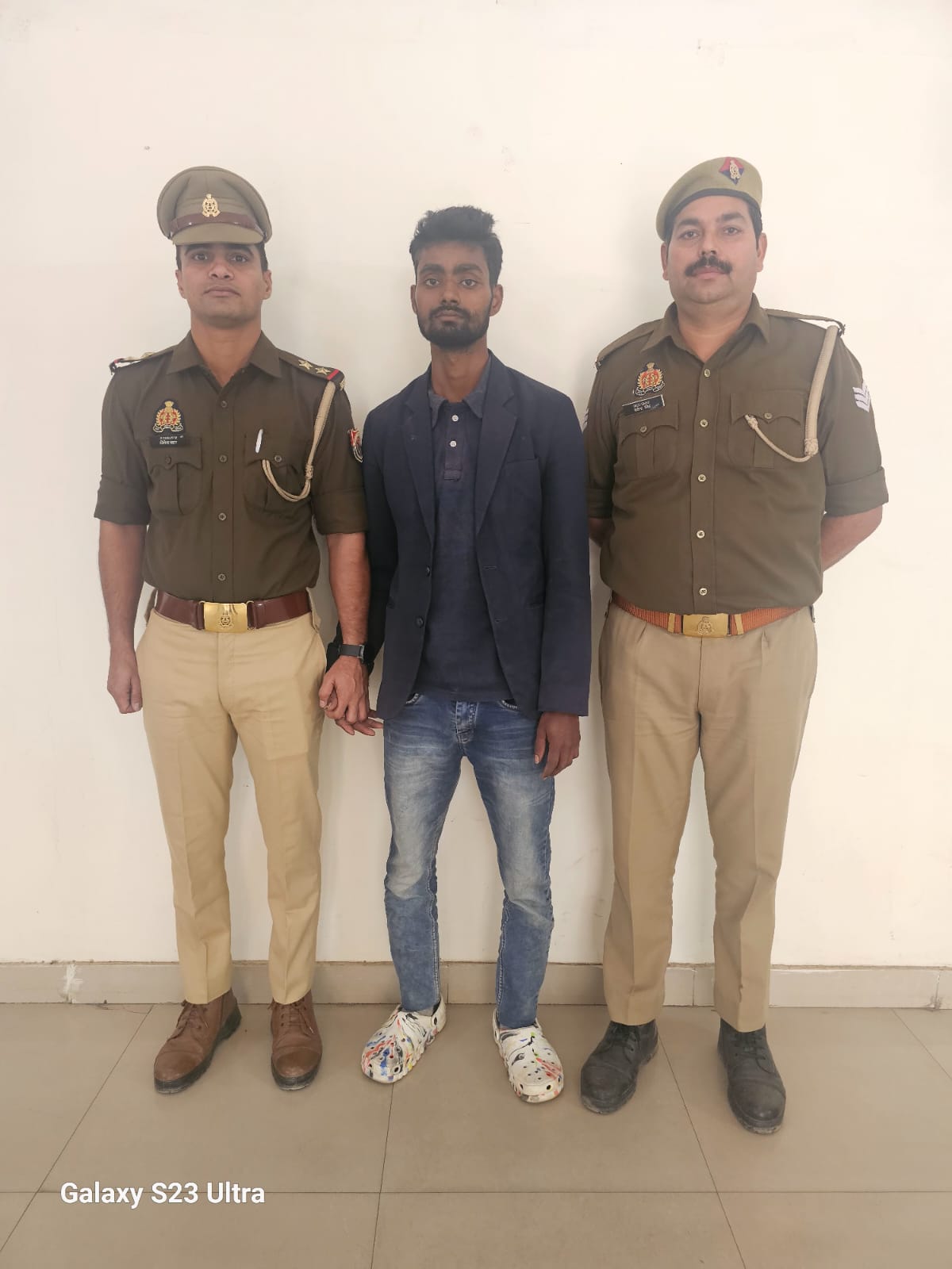 आरोपी।जीशान आरोपी।जीशान