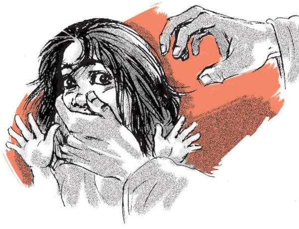 दलित नाबालिग से दुष्कर्म के आरोपी को 20 वर्ष की कैद एक लाख रुपए का लगा जुर्माना दलित नाबालिग से दुष्कर्म के आरोपी को 20 वर्ष की कैद एक लाख रुपए का लगा जुर्माना