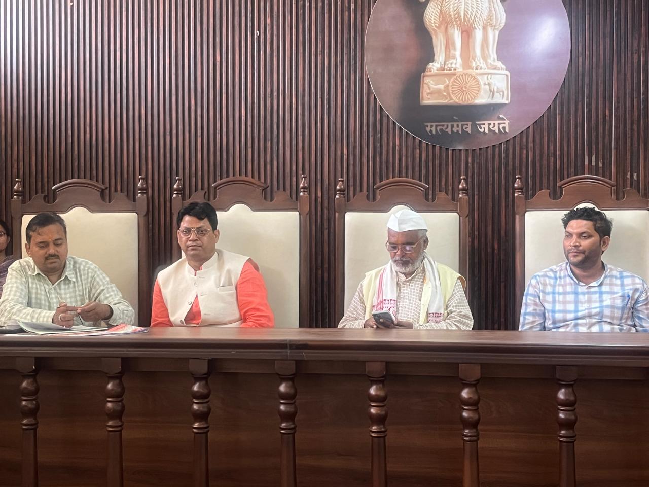 विद्यार्थी राष्ट्र हित में कार्य करें: प्रो. वी डी शर्मा विद्यार्थी राष्ट्र हित में कार्य करें: प्रो. वी डी शर्मा