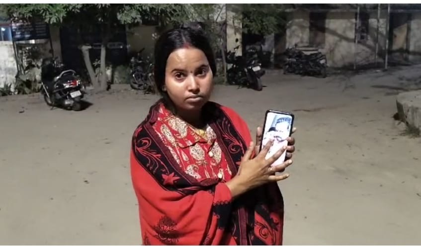 चेन्नई से बरेली पहुंची युवती, हुआ था इंस्टाग्राम पर प्यार चेन्नई से बरेली पहुंची युवती, हुआ था इंस्टाग्राम पर प्यार