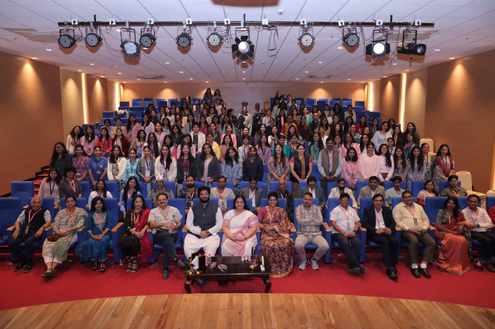 आरआईसी में आयोजित हुआ 10वां जयपुर फोटो जर्नलिज्म सेमिनार आरआईसी में आयोजित हुआ 10वां जयपुर फोटो जर्नलिज्म सेमिनार