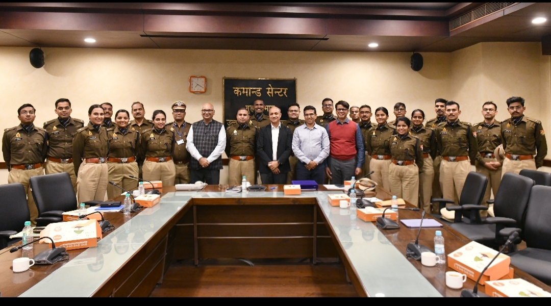 अपर मुख्य सचिव (गृह) दीपक कुमार प्रशिक्षु आईपीएस अधिकारियों से मिले अपर मुख्य सचिव (गृह) दीपक कुमार प्रशिक्षु आईपीएस अधिकारियों से मिले