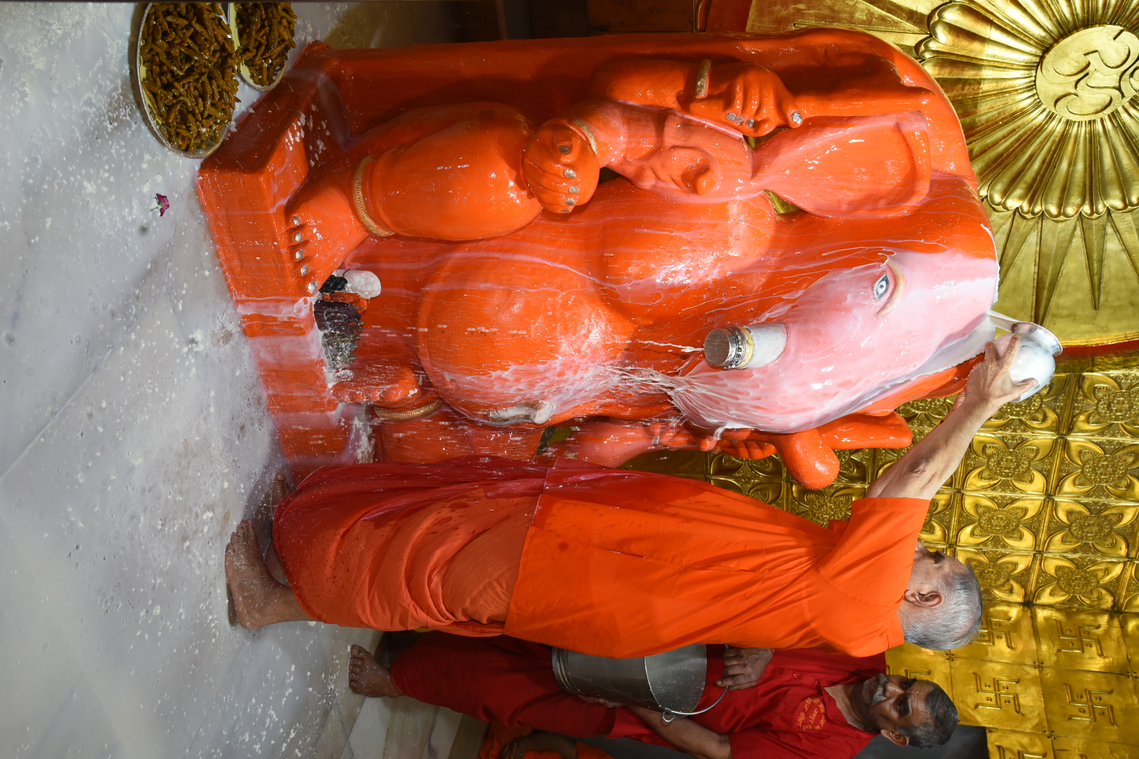गुरु पुष्य नक्षत्र में गणेश मंदिरों में होगा प्रथम पूज्य का पुष्य अभिषेक गुरु पुष्य नक्षत्र में गणेश मंदिरों में होगा प्रथम पूज्य का पुष्य अभिषेक