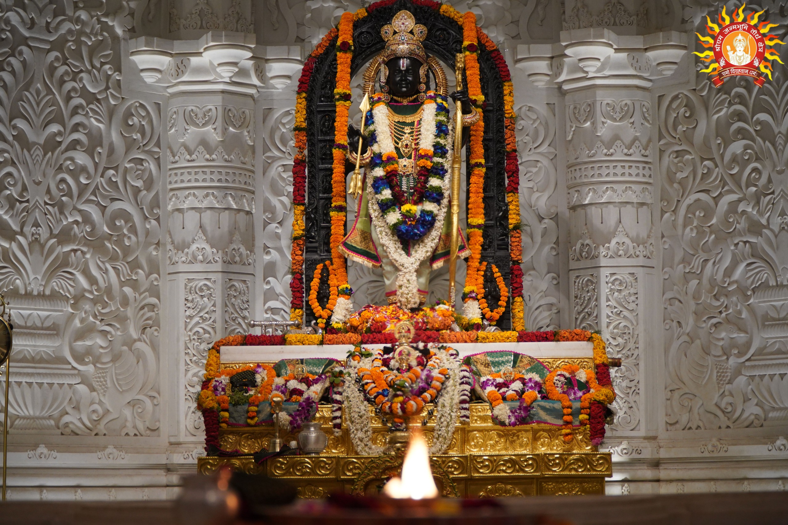 श्रीराम लला ने सौम्य ऊनी वस्त्र धारण करना, विश्राम में ओढ़ेंगे आज से रजाई श्रीराम लला ने सौम्य ऊनी वस्त्र धारण करना, विश्राम में ओढ़ेंगे आज से रजाई